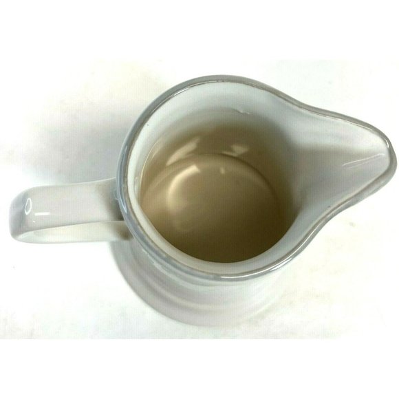 Vintage Pfaltzgraff Wyndham Creamer Approx. 4 1/2" T X 5 1/2" W - Picture 5 of 6